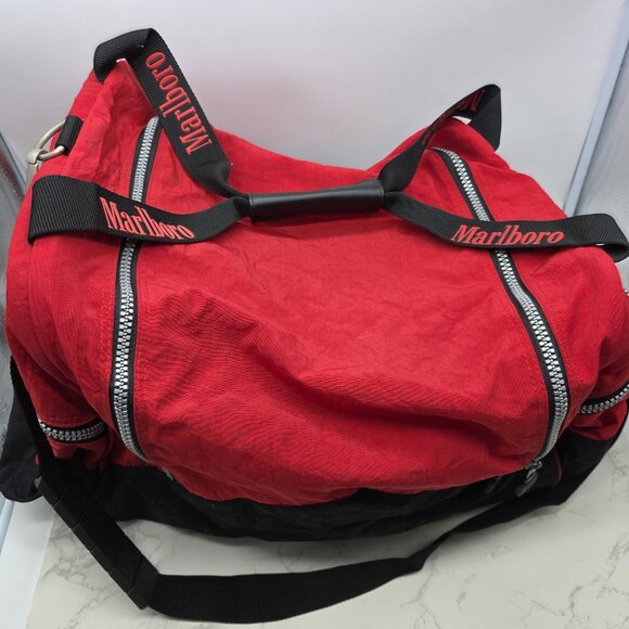 Vintage Marlboro Unlimited Duffle Bag Red Black Nylon Sports Gym Carry On Large - Picture 4 of 14
